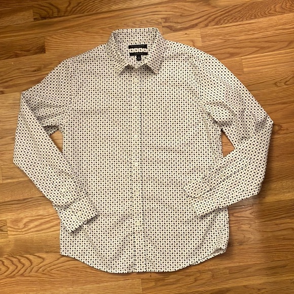 Banana Republic Men's medium slim fit White paisley Patterned Shirt - Picture 2 of 6